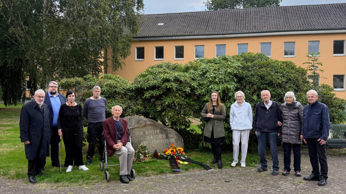 Gedenkfeier in Unna-Massen erinnert an Opfer von Flucht und Vertreibung